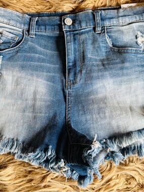 Mudd Shortie High Rise Jr. Jean Shorts size 15 NWT